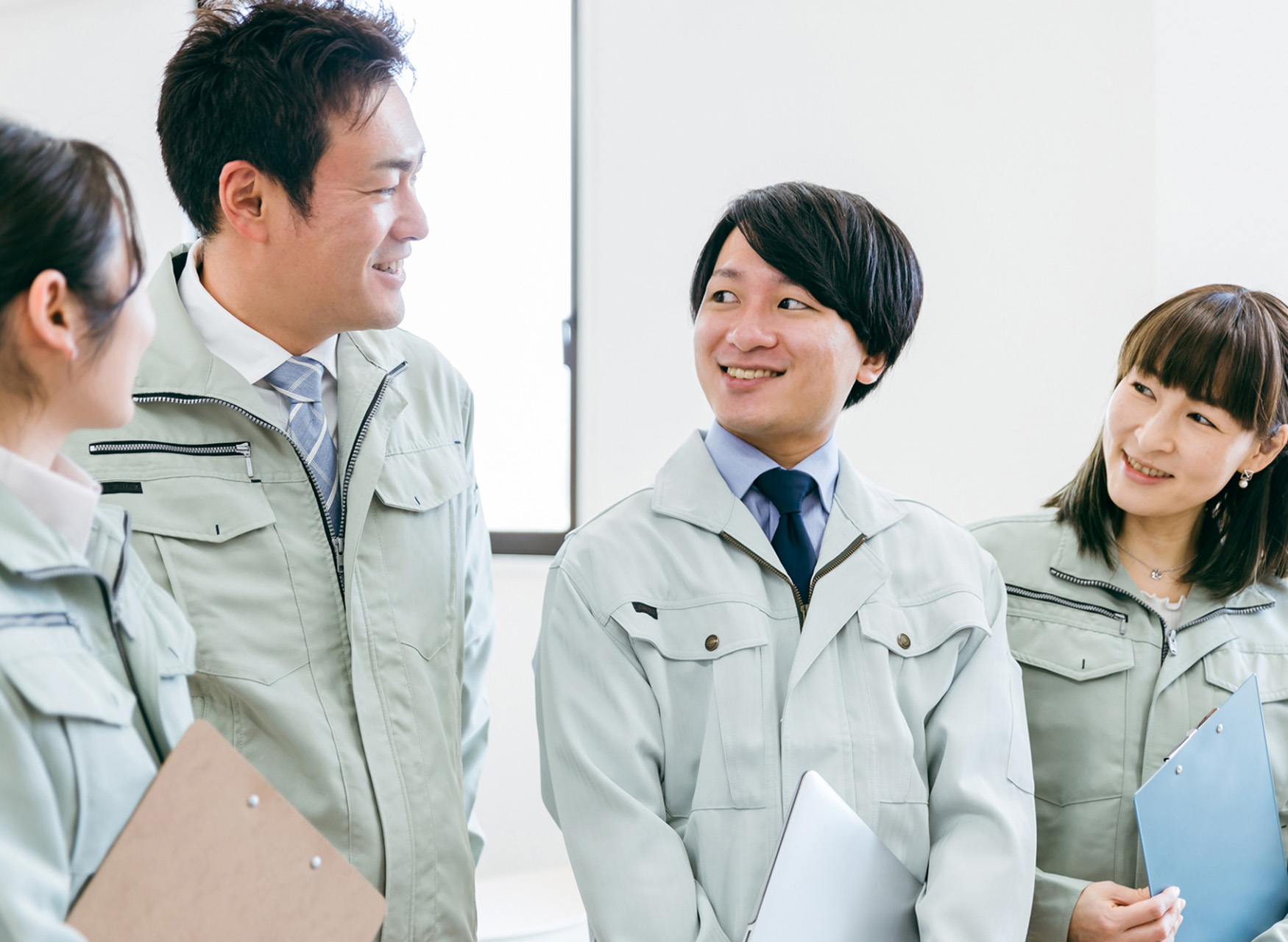 明るく相談しやすい職場